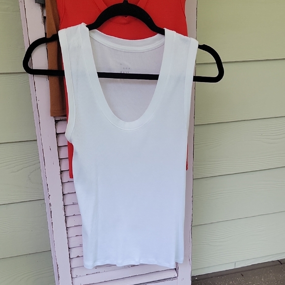 💗 a new day Women's Sleeveless Tank Tops - Black, Gray, Brown, Red, White M/L - Picture 3 of 8